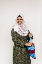 Load image into Gallery viewer, Burkete (Bricks) Wanbaar with tassels