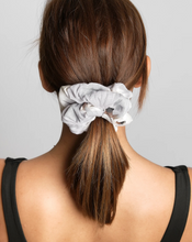Load image into Gallery viewer, Zero-Waste Scrunchie