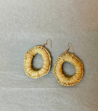 Load image into Gallery viewer, Nharebula Gana Woven Earrings