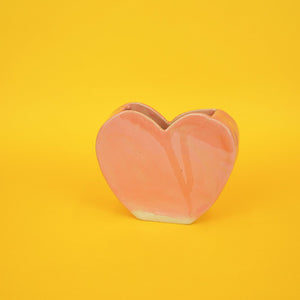 Smiley pink heart vase w orange nose n blue lips