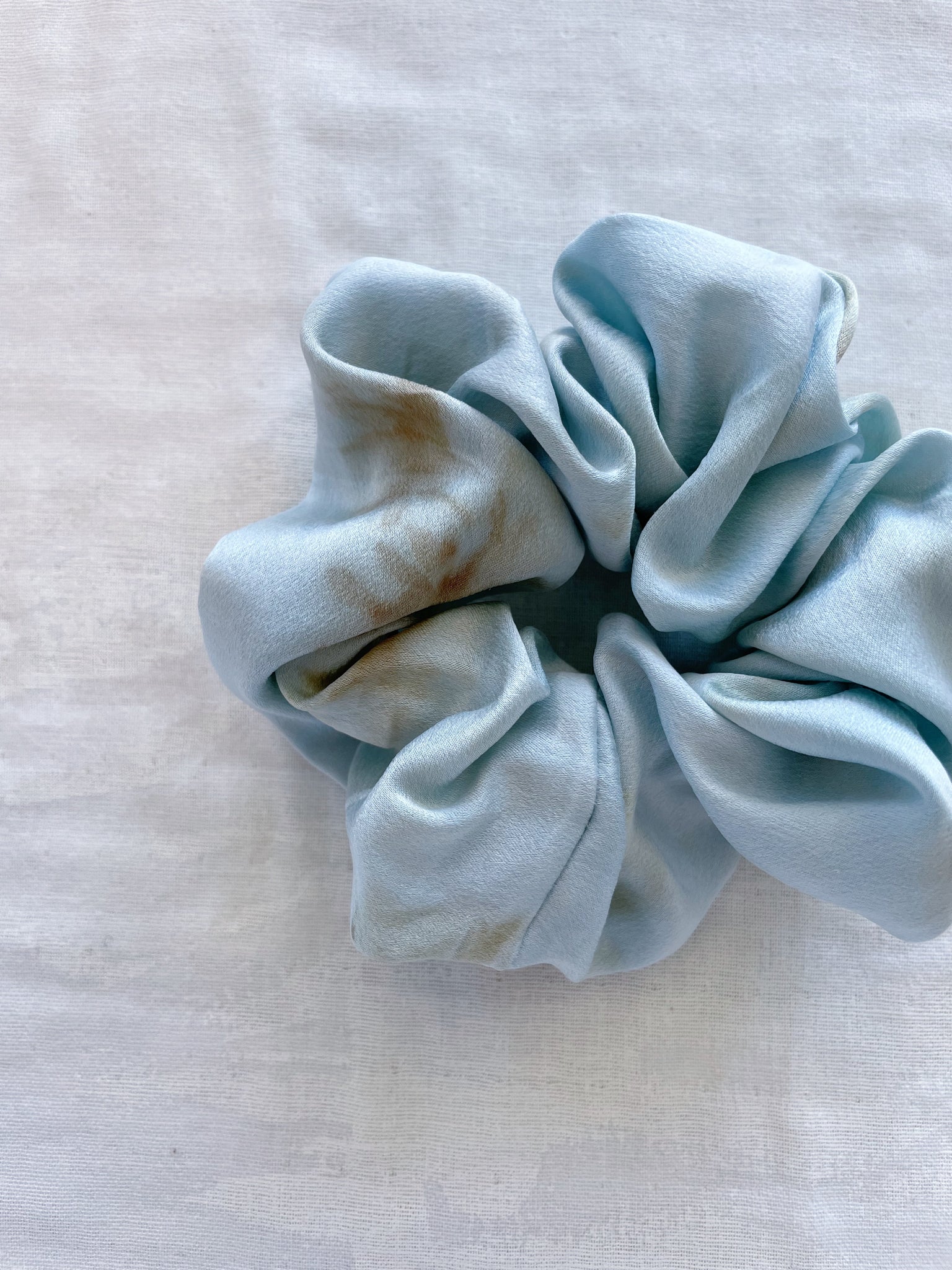 Zero Waste Botanically Dyed Silk Scrunchie – The Social Studio