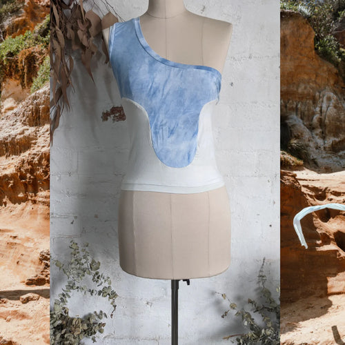 The Shape of Water Tank (Original Plant Dye)
