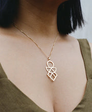 Load image into Gallery viewer, Rise Necklace 02